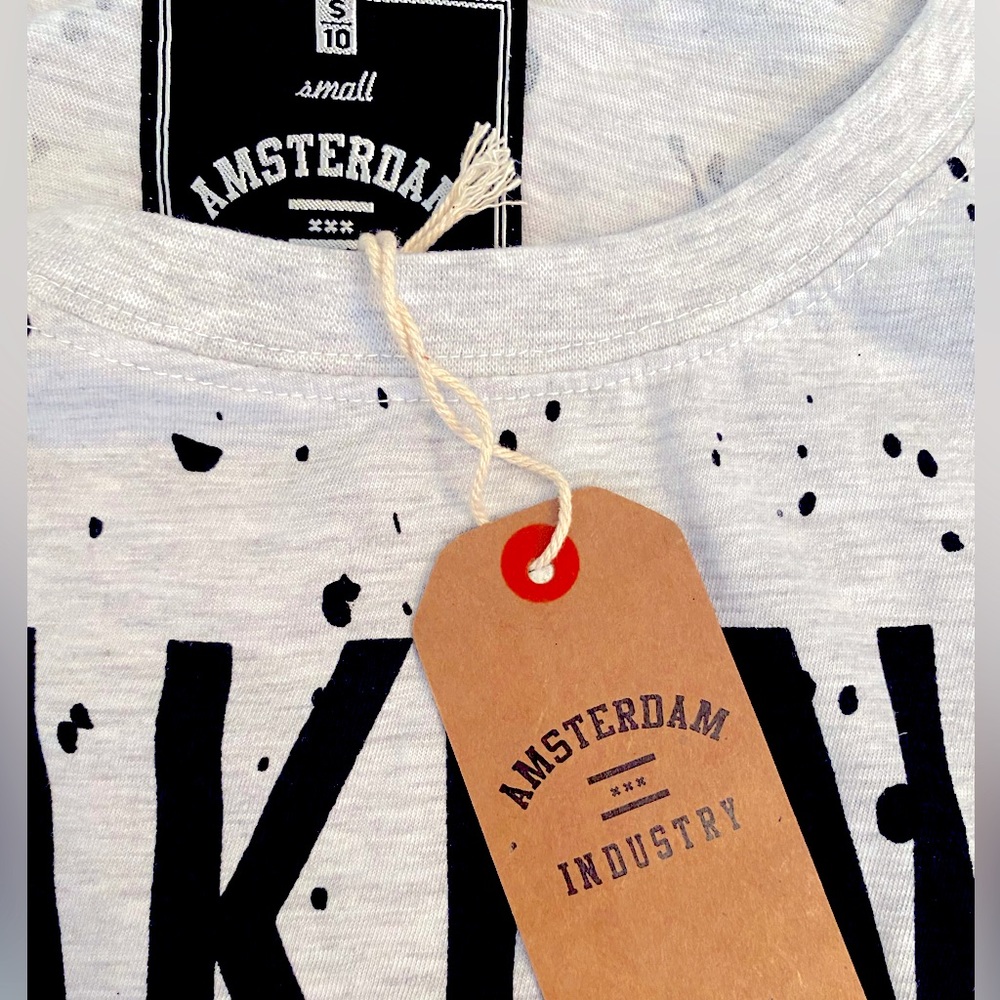 NWT Amsterdam Industry Hakuna Matata Tee - Picture 8 of 10